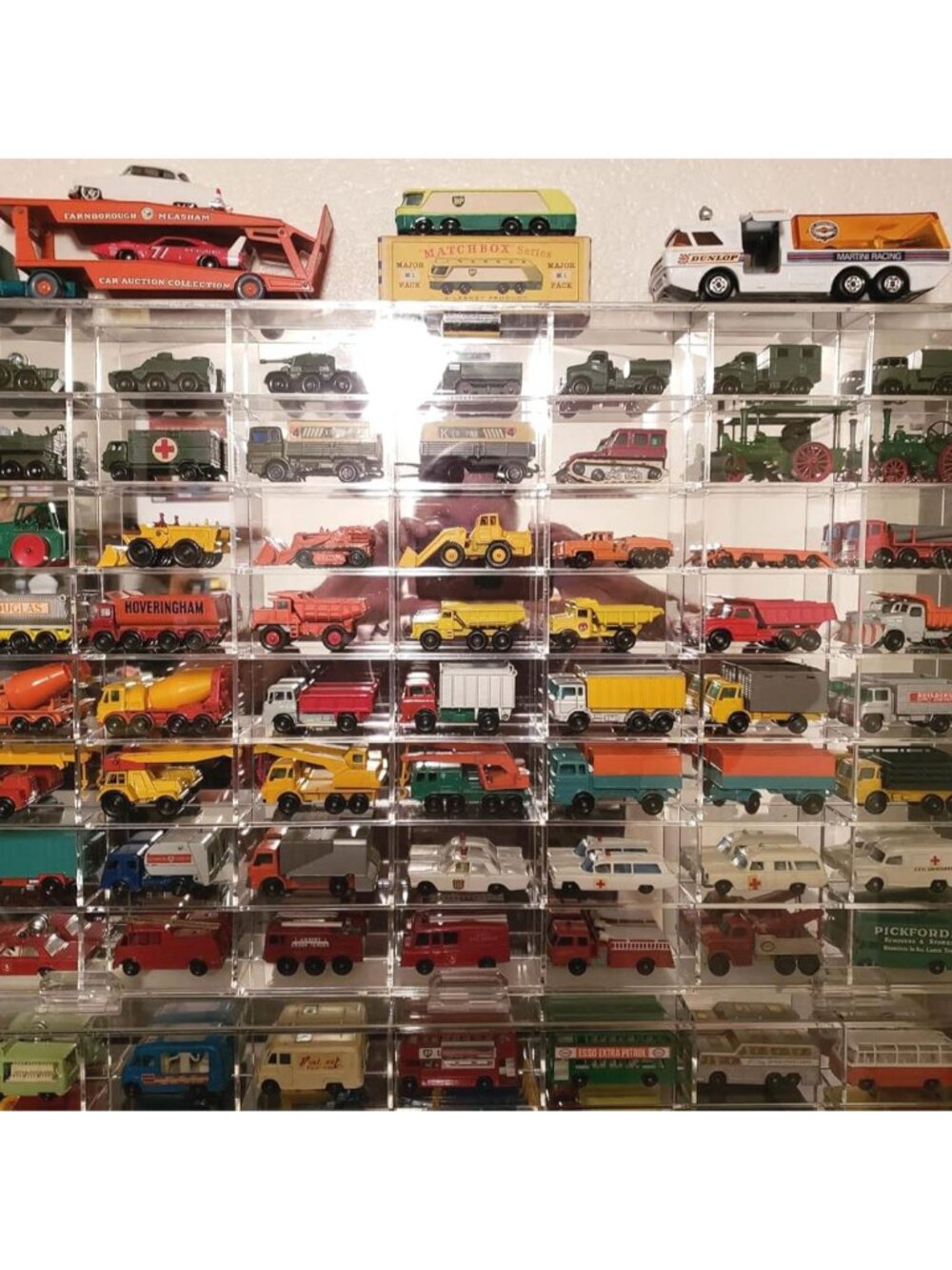 Clear Display Case Wall Cabinet for Hot Small Toy Wheels 1/64 Scale Matchbox Toy - Picture 6 of 9